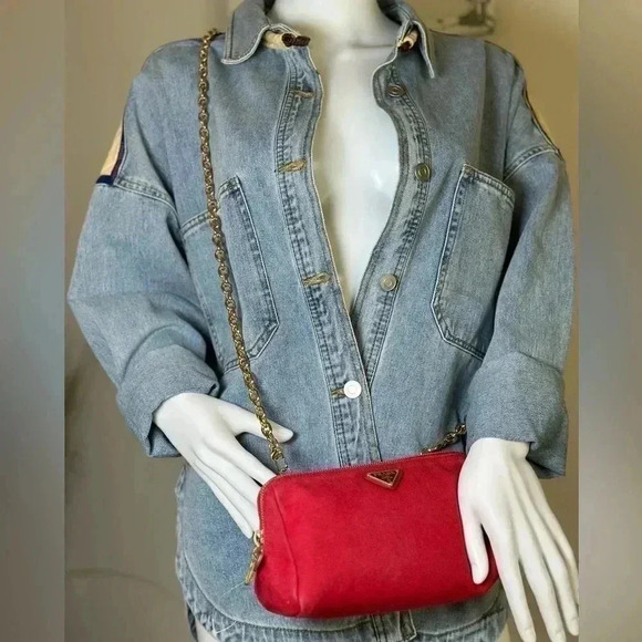 Authentic PRADA Pouch Canvas Red Women's - Picture 1 of 17